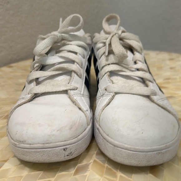 Adidas kids sneakers 2.5 - Picture 5 of 12